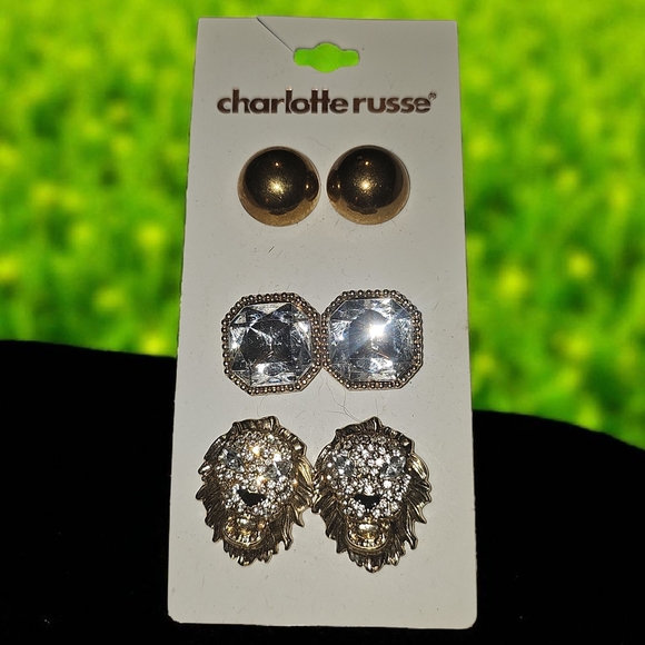 Charlotte Russe Gold and Silver Stud Earrings Lion Button And Crystal - Picture 1 of 2